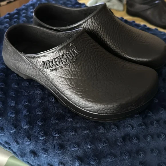 Professional Birkenstock Clogs - Picture 5 of 5